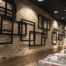 Tiffany Bistro 